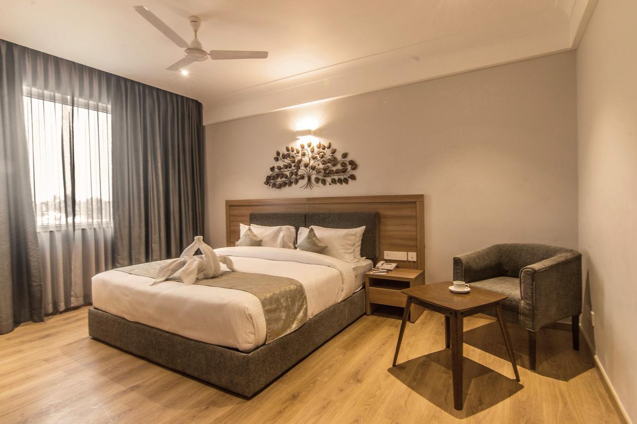 Native Inn By Heda Hospitality Belgaum Exterior foto